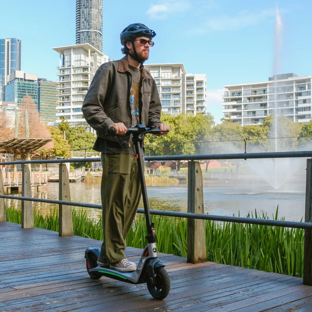 Benzina Zero V10 Foldable Electric Scooter