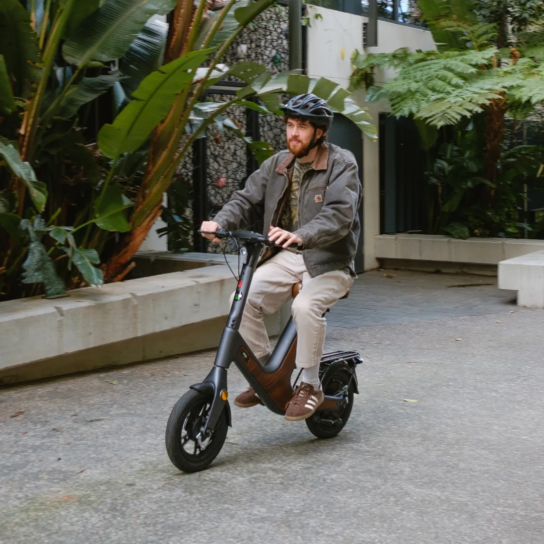 Benzina Zero V50 Electric Scooter
