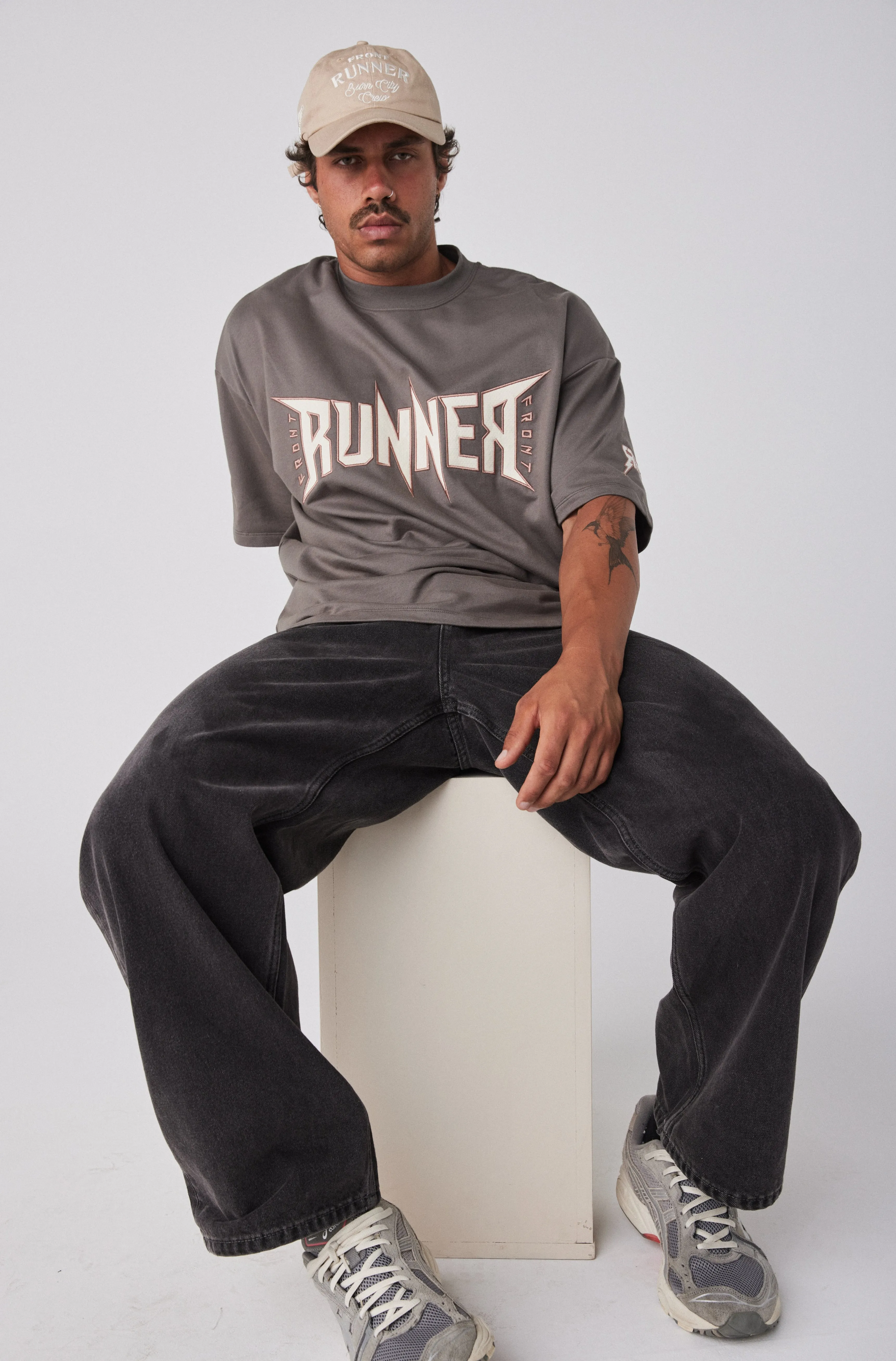 Bolt Tee - Titanium