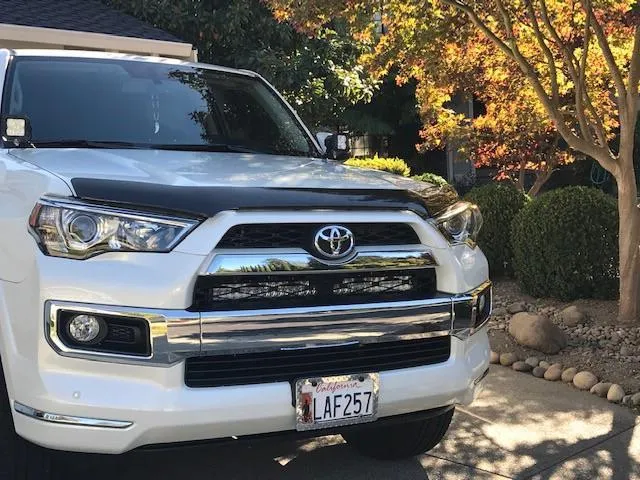 Cali Raised LED 2014-2022 Toyota 4runner 32" Hidden Grille LED Light Bar Brackets Kit