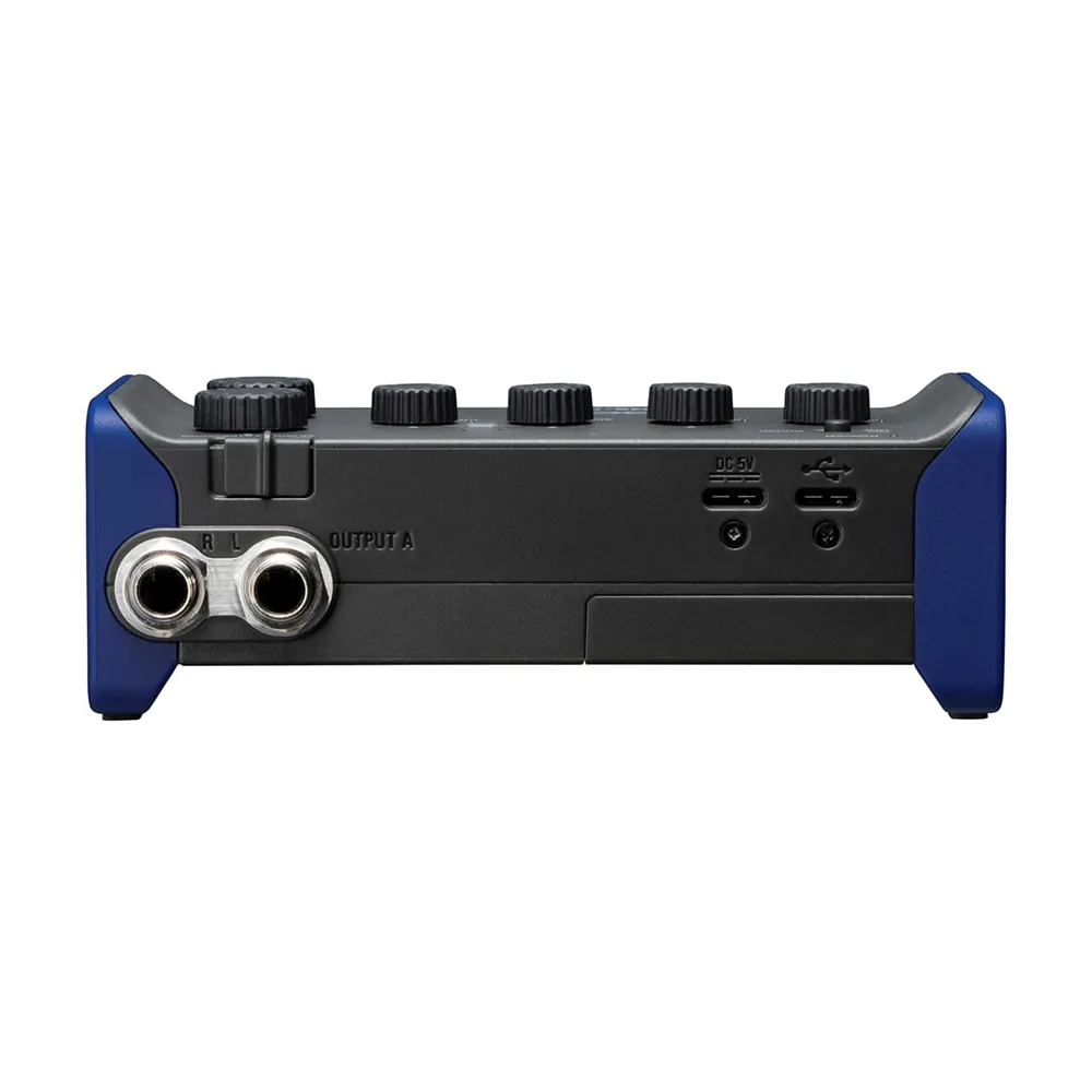 [CLEARANCE] Zoom AMS-24 / AMS-44 Portable 4-Channel USB Audio Interface with XLR/TRS Combo Input Jack, Switchable Inputs, Stereo Link, 3.5mm Headphone Outputs, USB-C Interface and AA Battery Operation for Musicians AMS 24 AMS 44