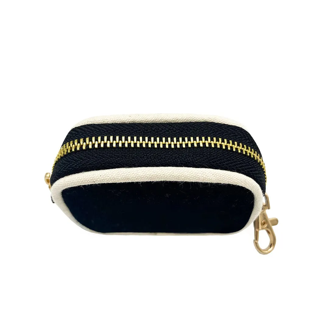 CUSTOM Earbuds/Airpods Case with Clasp
