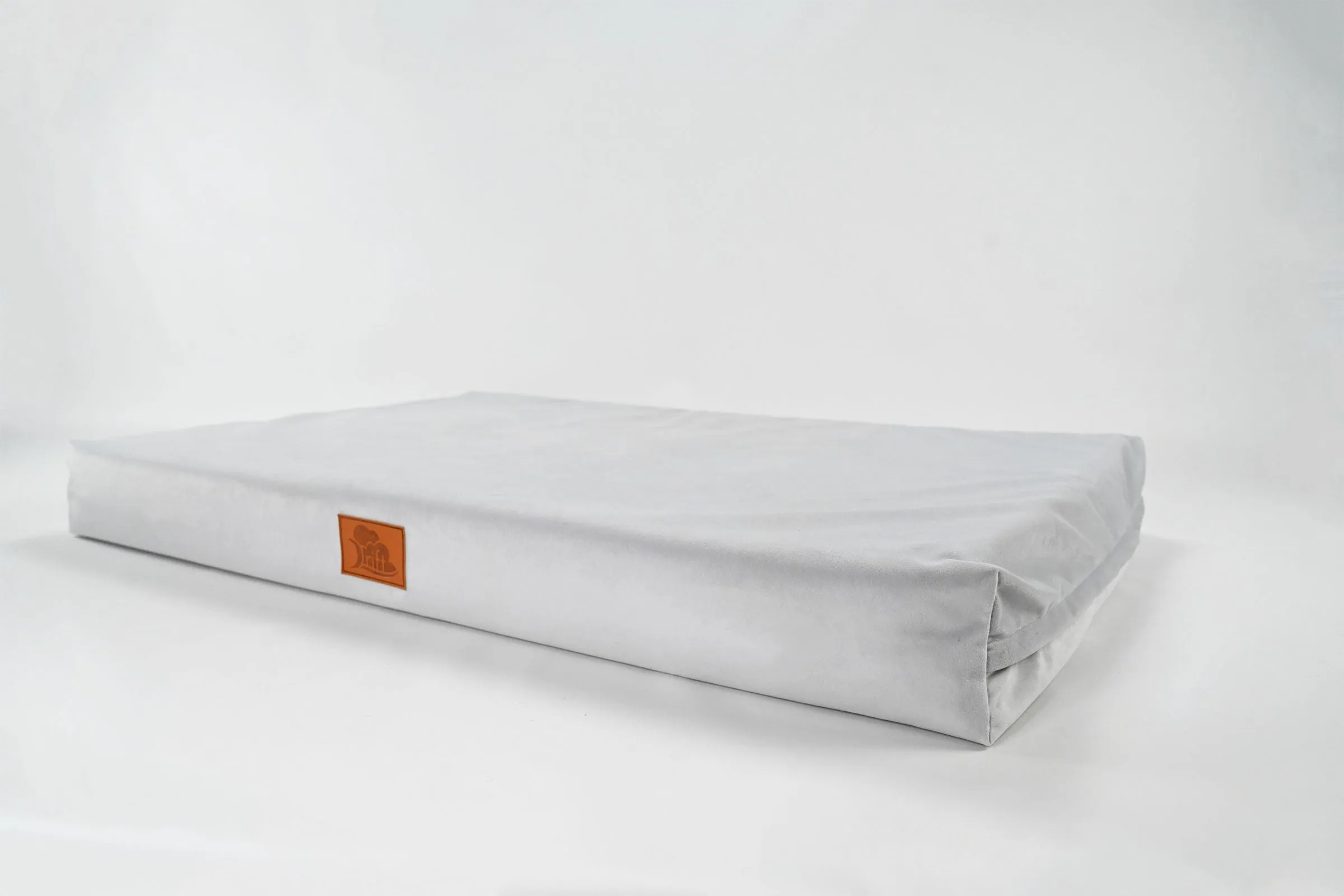 EMbed Drift Pet Bed