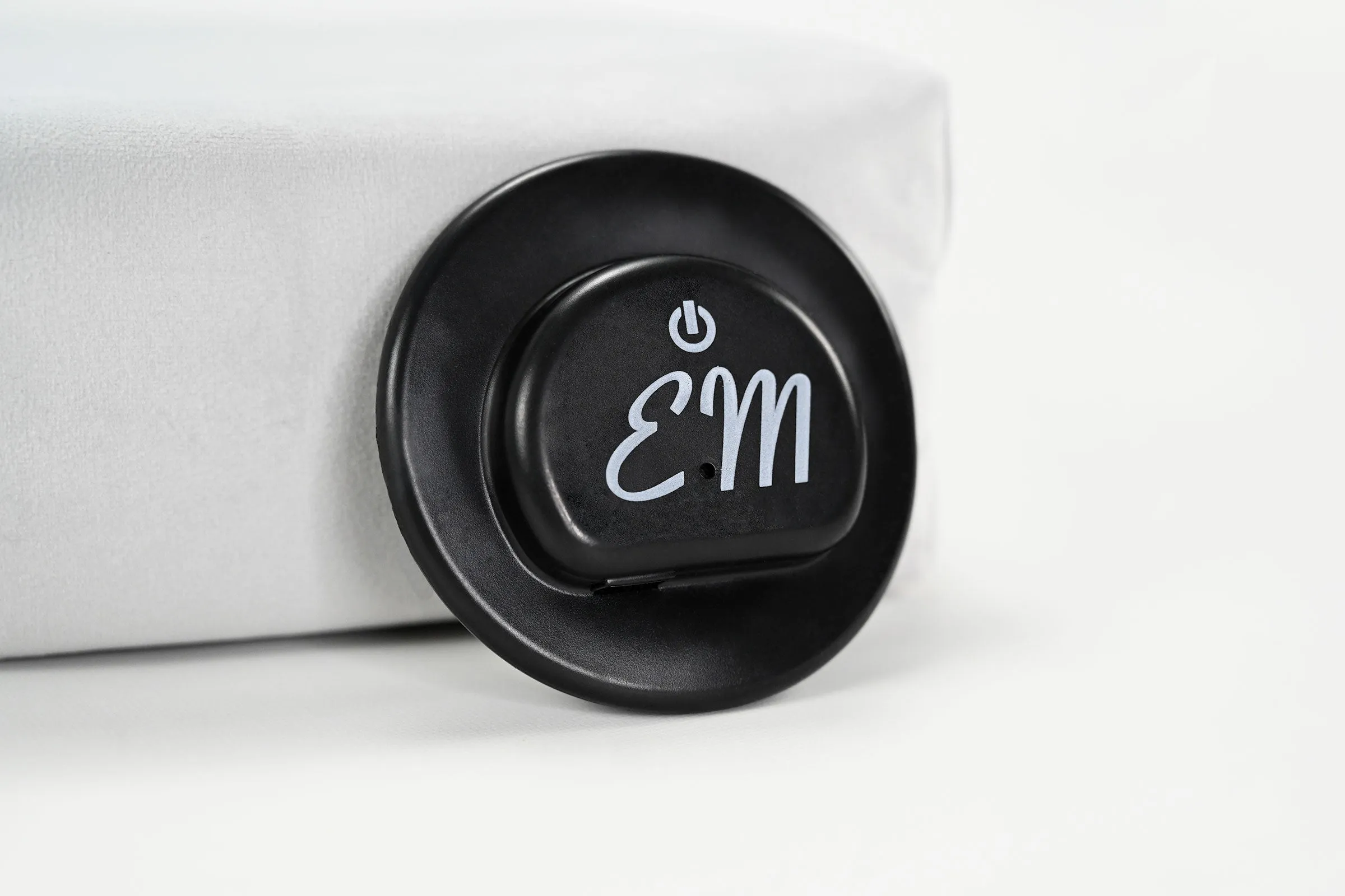 EMbed Drift Pet Bed