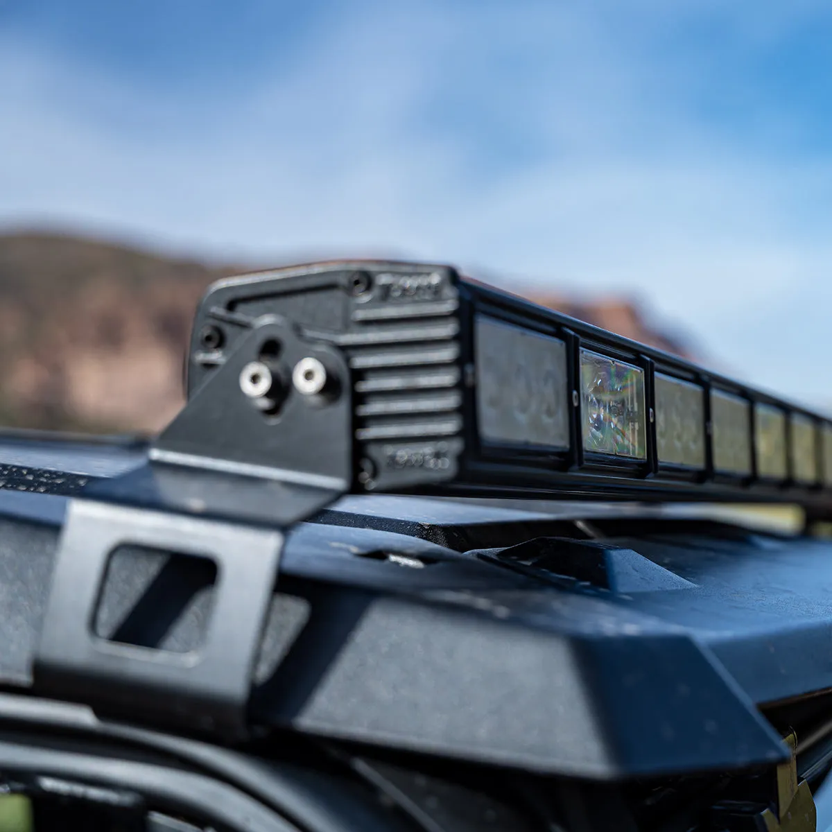 Polaris General TR Series 50" LED lightbar Front Mount